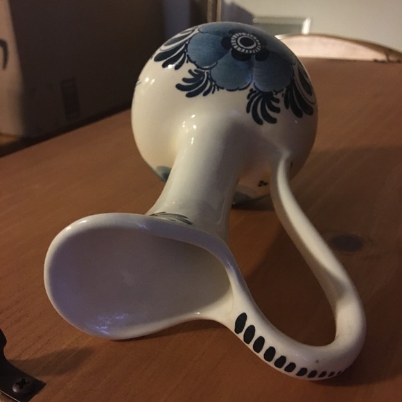 Delft Blue Pitcher - Picture 5 of 6